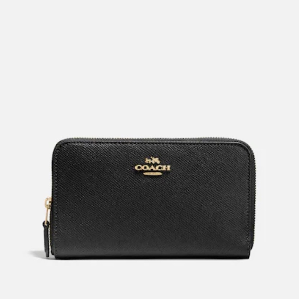 NWT COACH Medium Zip Around Wallet